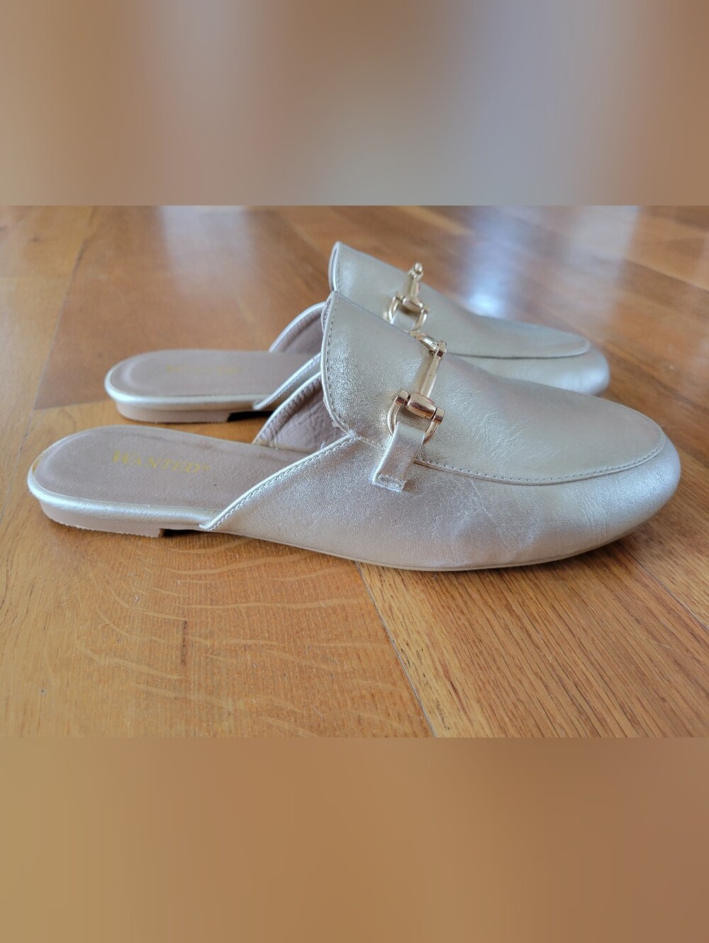 Womens size 7.5 Wanted gold metallic flat mule slide loafers